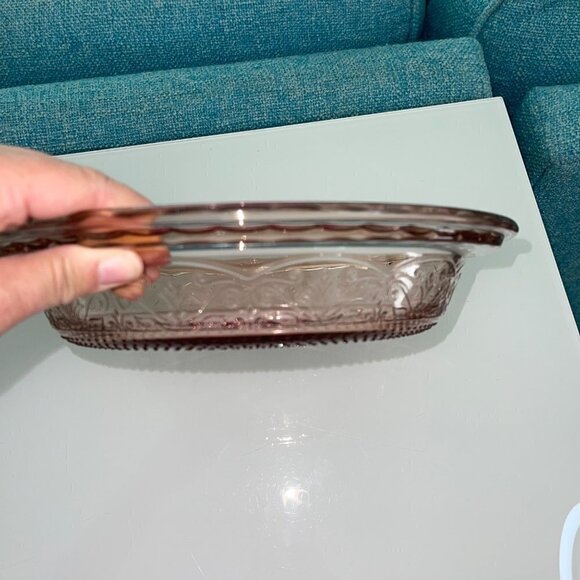 Anchor Hocking Vintage Cake Pie Dish Clear Rose Glass Laurel Embossed 9.25 USA - Picture 7 of 8